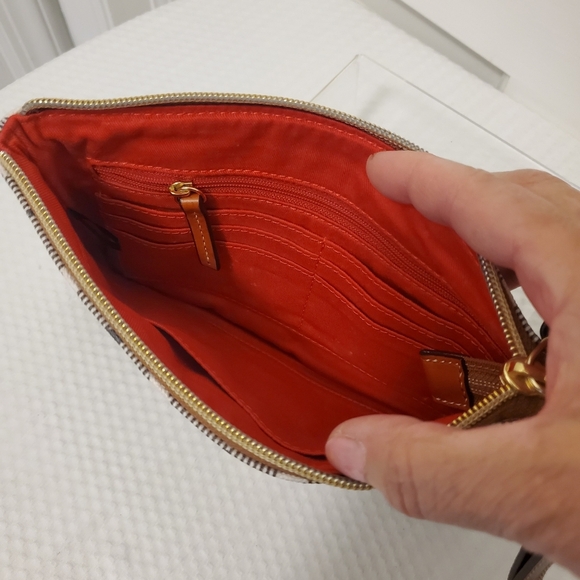 Dooney & Bourke Carrington Large Wristlet/Pouch, Preppy, Classic, Plaid - Picture 6 of 6